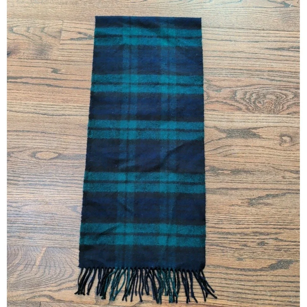 Brooks Brothers Black Watch 100% Wool Scarf Blue Green Tartan Fringe Scotland